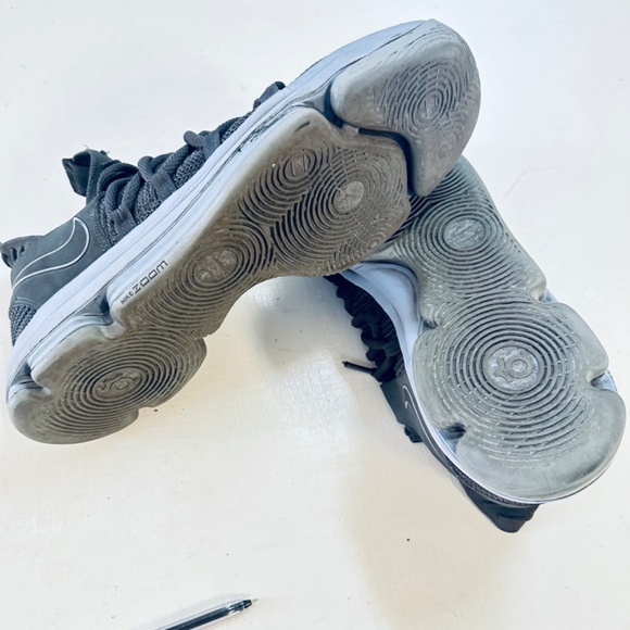 Size 12 Nike KD Grey 2017 - Picture 7 of 9